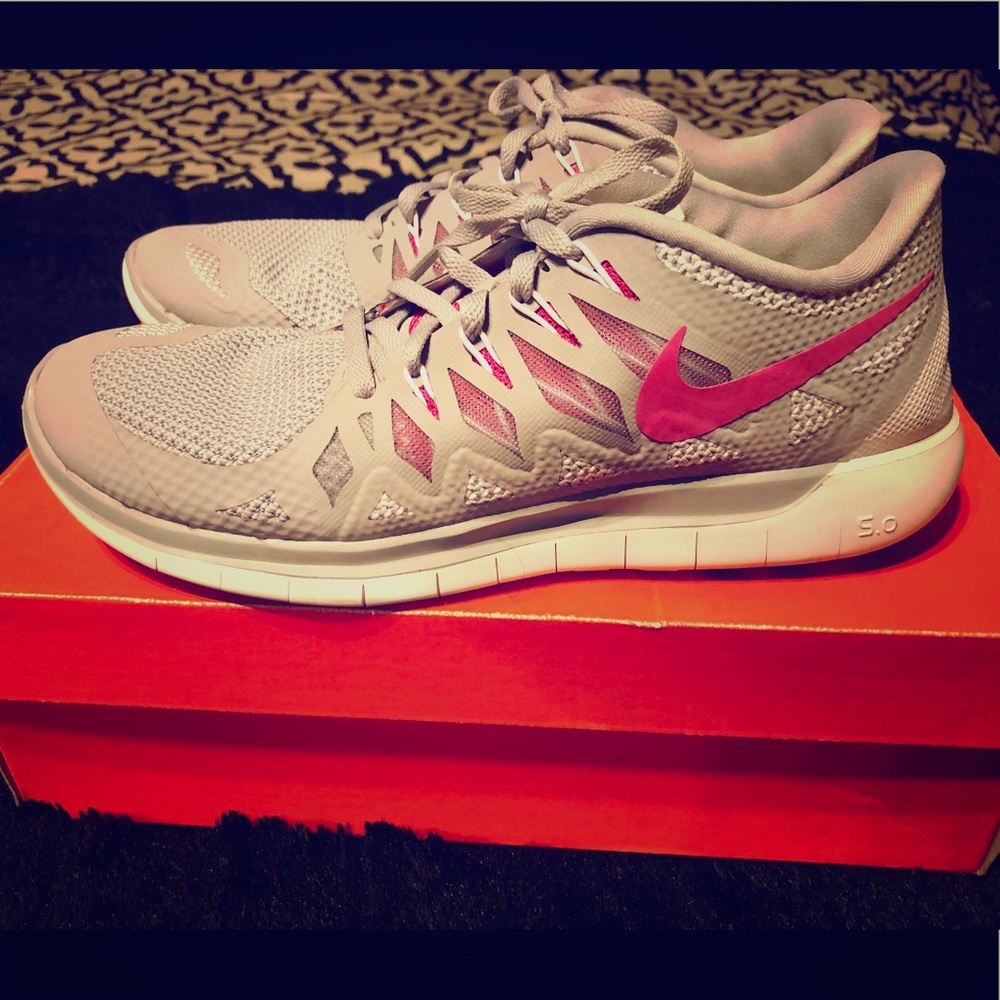 Nike flex shoes